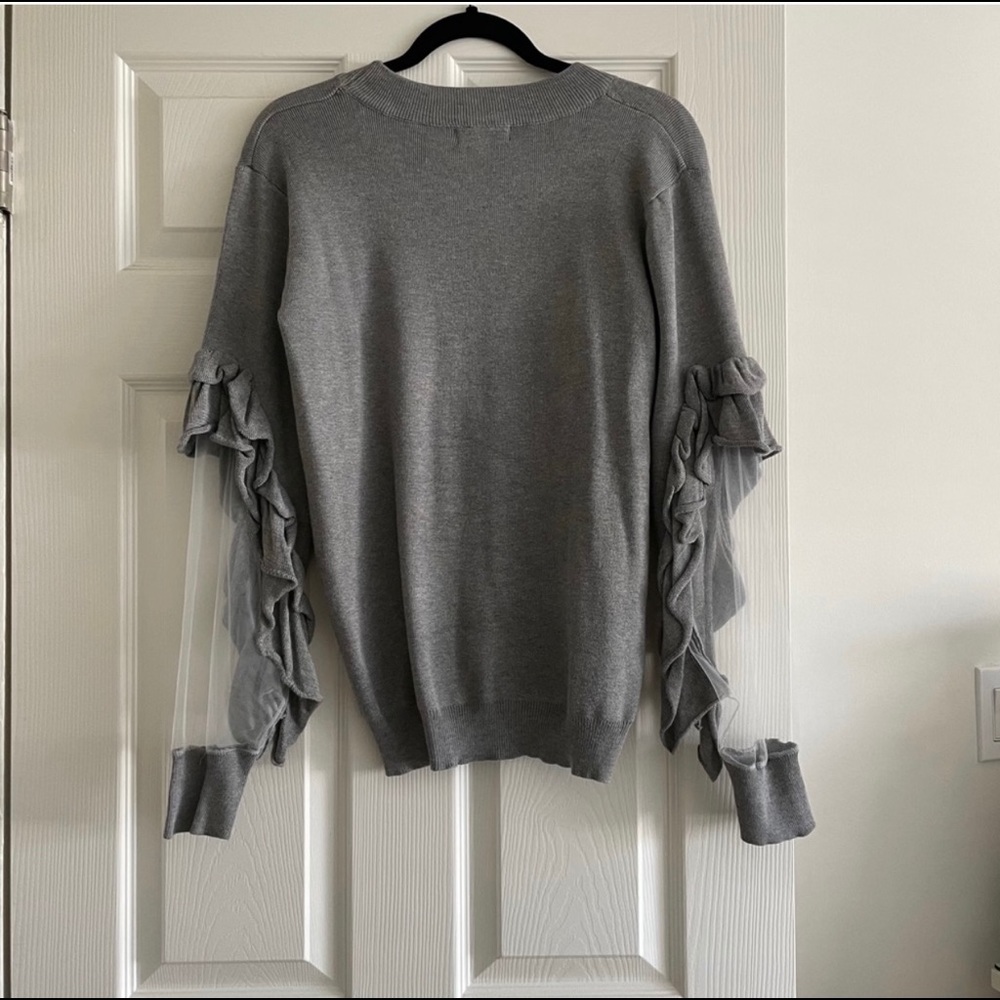 Gray long sleeve mesh top